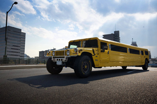 yellow limo