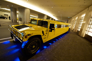 yellow limo